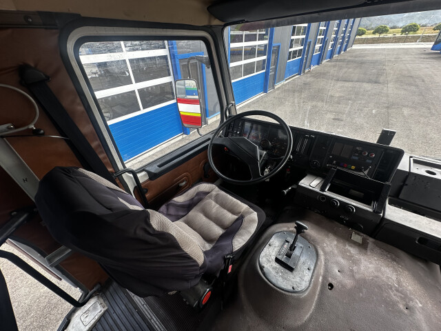 Scania P82 M 4x2 L | Masina de pompieri | 3000L 