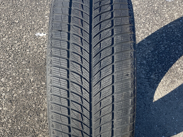 315/35 R20 Doublestar, WinterKing DW09 106T 315/35 R20 Doublestar, WinterKing DW09 106T