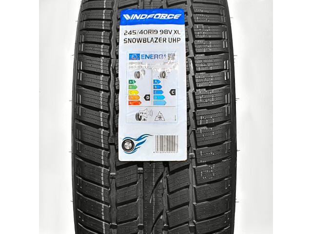 245/40 R19 Windforce Snowblazer UHP 98V XL DC72, Iarna M+S "cu CASCO Inclusiv" 245 40 19 Anvelope, Cauciucuri, Tires, Reifen, Gumiabroncs 245/40 R19 Windforce Snowblazer UHP 98V XL DC72, Iarna M+S "cu CASCO Inclusiv" 245 40 19 Anvelope, Cauciucuri, Tires, Reifen, Gumiabroncs