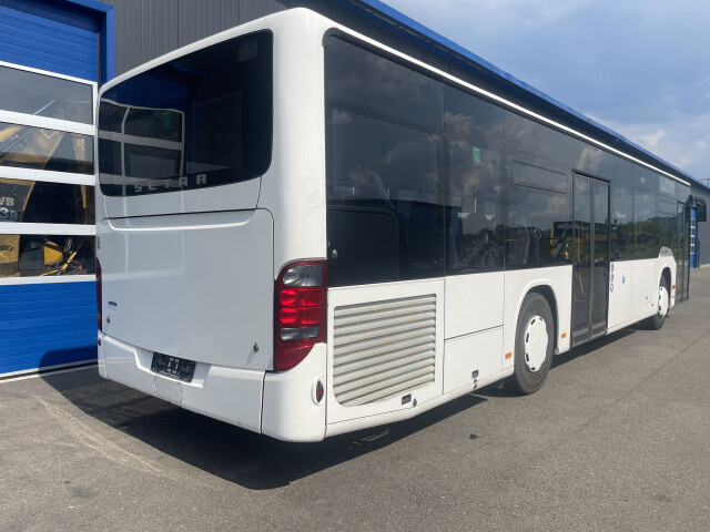 Setra S 415 NF | Retarder | Clima I 41 Locuri +43 I KM 346 605 Setra S 415 NF | Retarder | Clima I 41 Locuri +43 I KM 346 605