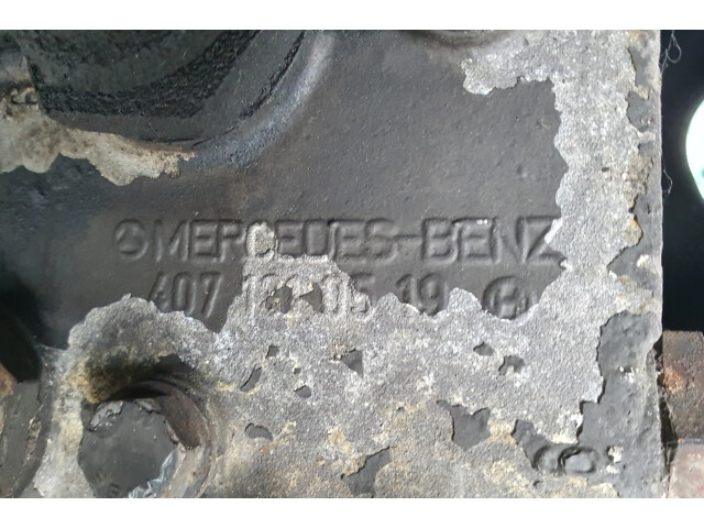 Compresor Aer, Mercedes 407 131 05 19, Compressor, Luftkompressor, Légkompresszor Compresor Aer, Mercedes 407 131 05 19, Compressor, Luftkompressor, Légkompresszor