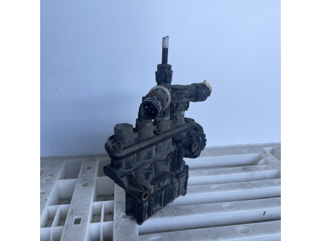 Supapa ECAS Spate, Knorr Bremse K019821N03, 5801455188, Pentru Piese, Iveco Urbanway PS ECD SB2J 2015 Euro 6 Supapa ECAS Spate, Knorr Bremse K019821N03, 5801455188, Pentru Piese, Iveco Urbanway PS ECD SB2J 2015 Euro 6