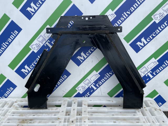 Suport superior radiatoare, Case 1650M XLT Suport superior radiatoare, Case 1650M XLT