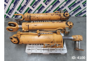 Cilindru Ridicare Cupa, Liebherr L 564 , Hoist Cylinder, Zylinder von dem Löffel, Markolohenger