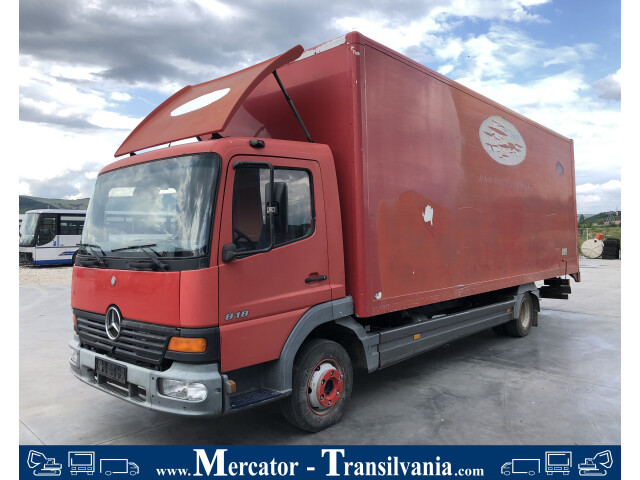 Mercedes  818 ATEGO * Gearbox manual 7.20m Van *