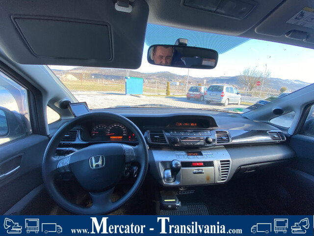 Honda FR-V | 2.2 CDTI / N22A1 E4 | Manual Gearbox MT6 | 6 Seats | Parking Camera |