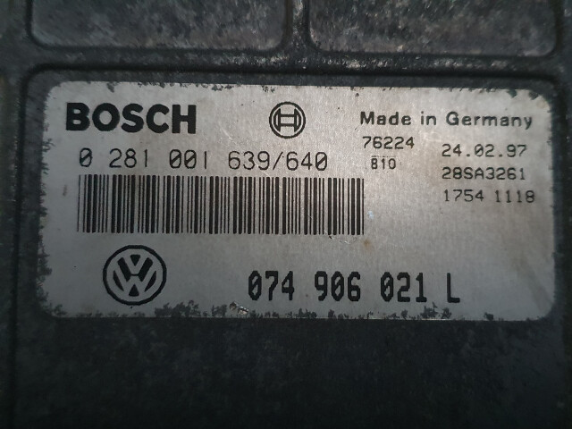 Calculator Motor Bosch 0 281 001 639/640, Volkswagen T4, Euro 3, 75 KW, 2.5 TDI, Motorsteuergerät, Engine control unit ( ECU ), Motorvezérlő